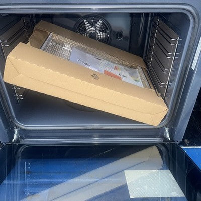 Hotpoint Class 2 HO458CFBUK Electric Fan Assisted Single Oven with Ai HO458CFBUK