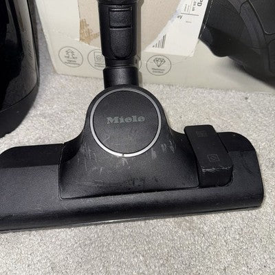 Miele Guard L1 Cat &amp; Dog Flex Vacuum Cleaner Obsidian Black (Missing TurboBrush)
