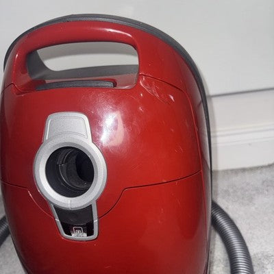 Miele Complete C3 Cat &amp; Dog Flex Vacuum Cleaner - Red [Marks/Missing Items]