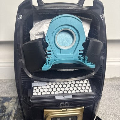 Miele Guard L1 Cat &amp; Dog Flex Vacuum Cleaner Obsidian Black MAIN UNIT ONLY