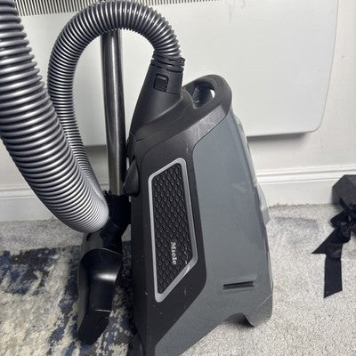 Miele Blizzard CX1 Cat &amp; Dog Flex SKCF5 2 L Vacuum Cleaner RRP £489.99