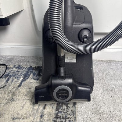 Miele Blizzard CX1 Cat &amp; Dog Flex SKCF5 2 L Vacuum Cleaner RRP £489.99