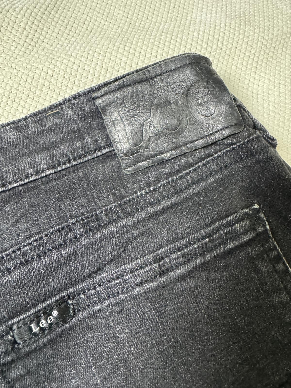 Vintage Lee Jeans Lynn Narrow  Female Black 31x33 Fit GRADE B