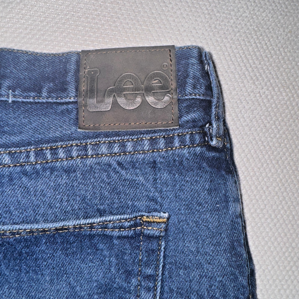 Vintage Lee Jeans Men’s Blue 42x32 Relaxed Fit GRADE A