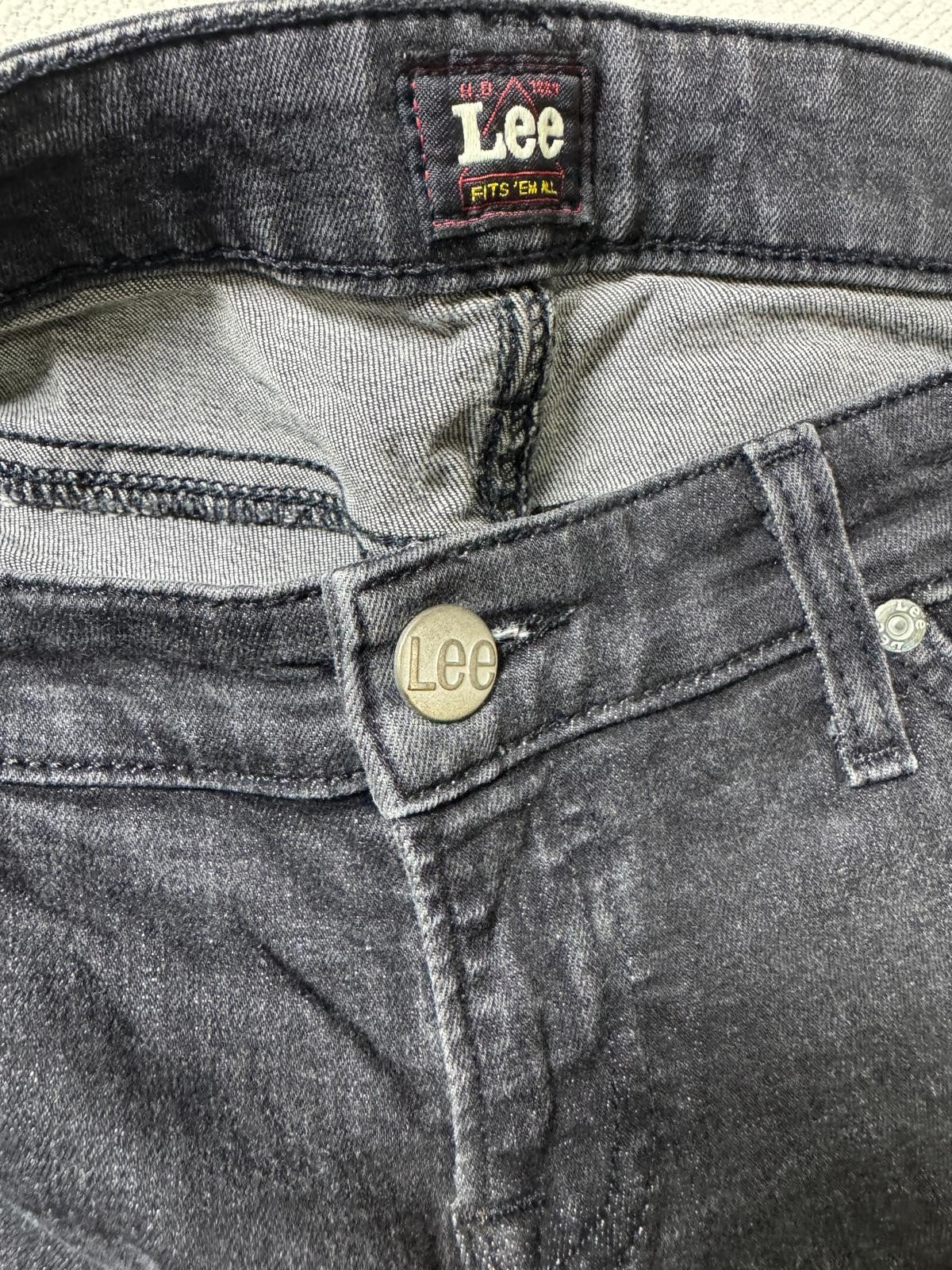 Vintage Lee Jeans Lynn Narrow  Female Black 31x33 Fit GRADE B